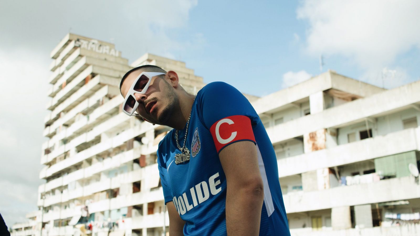 Enzo Dong, Napoli e il calcio in periferia.
