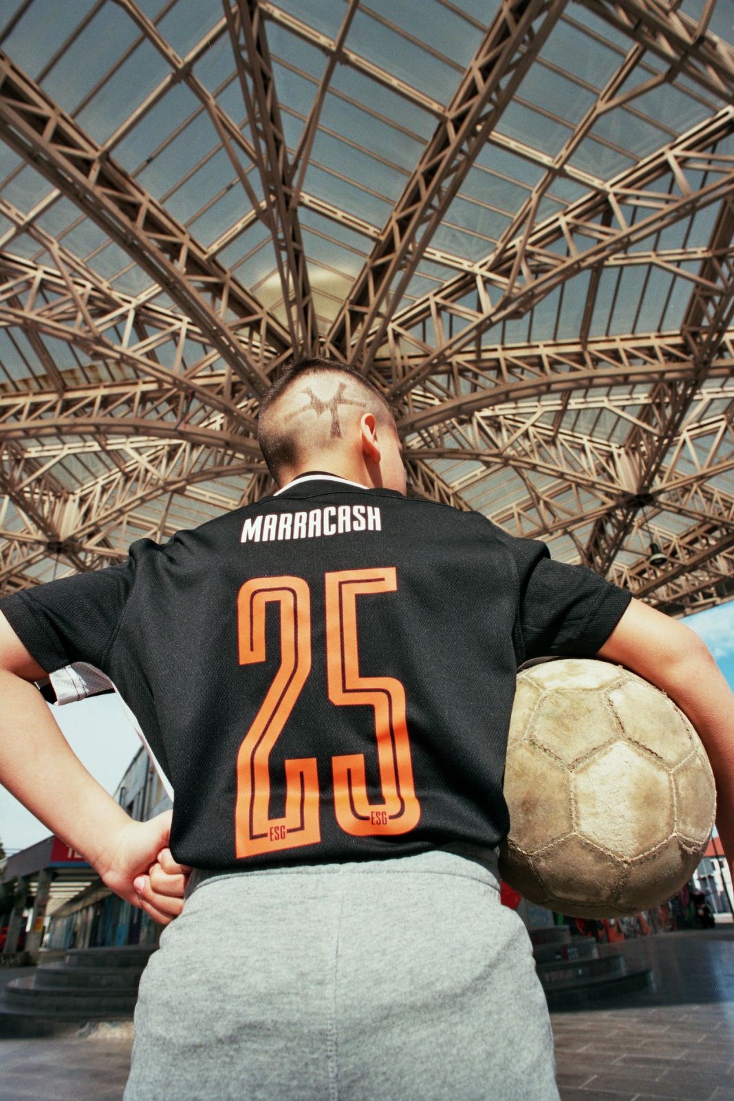 TY1 e ESG insieme per le jersey di Djungle