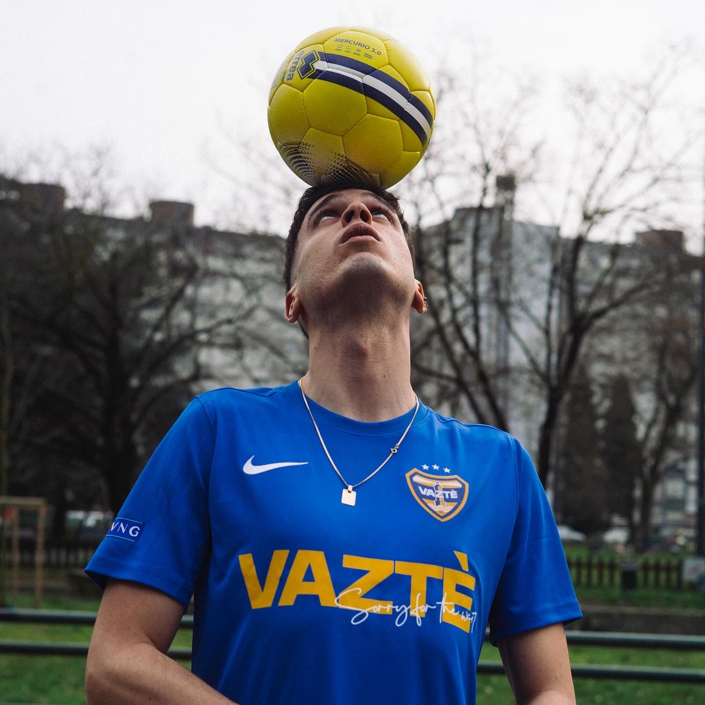 “Play the Game” con Vaz Tè