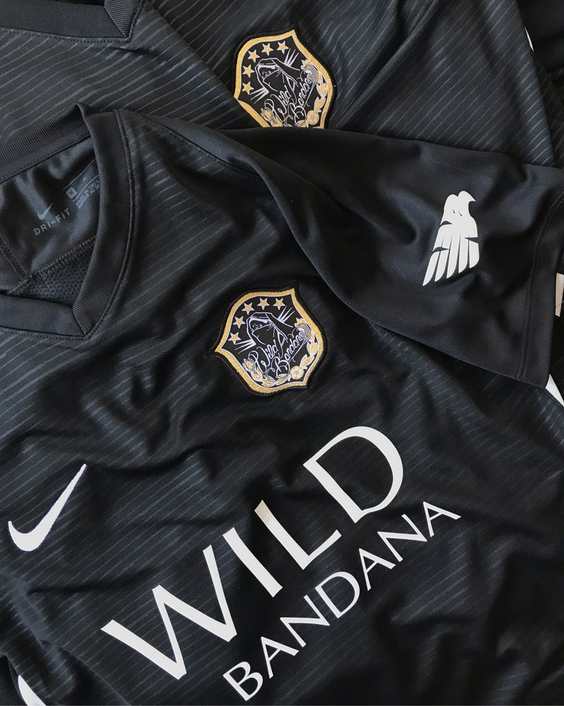 WB jersey x Wild Bandana